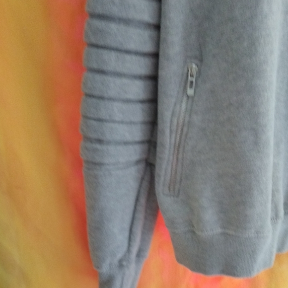Boohoo Gray Hoodie Jacket - Picture 11 of 16